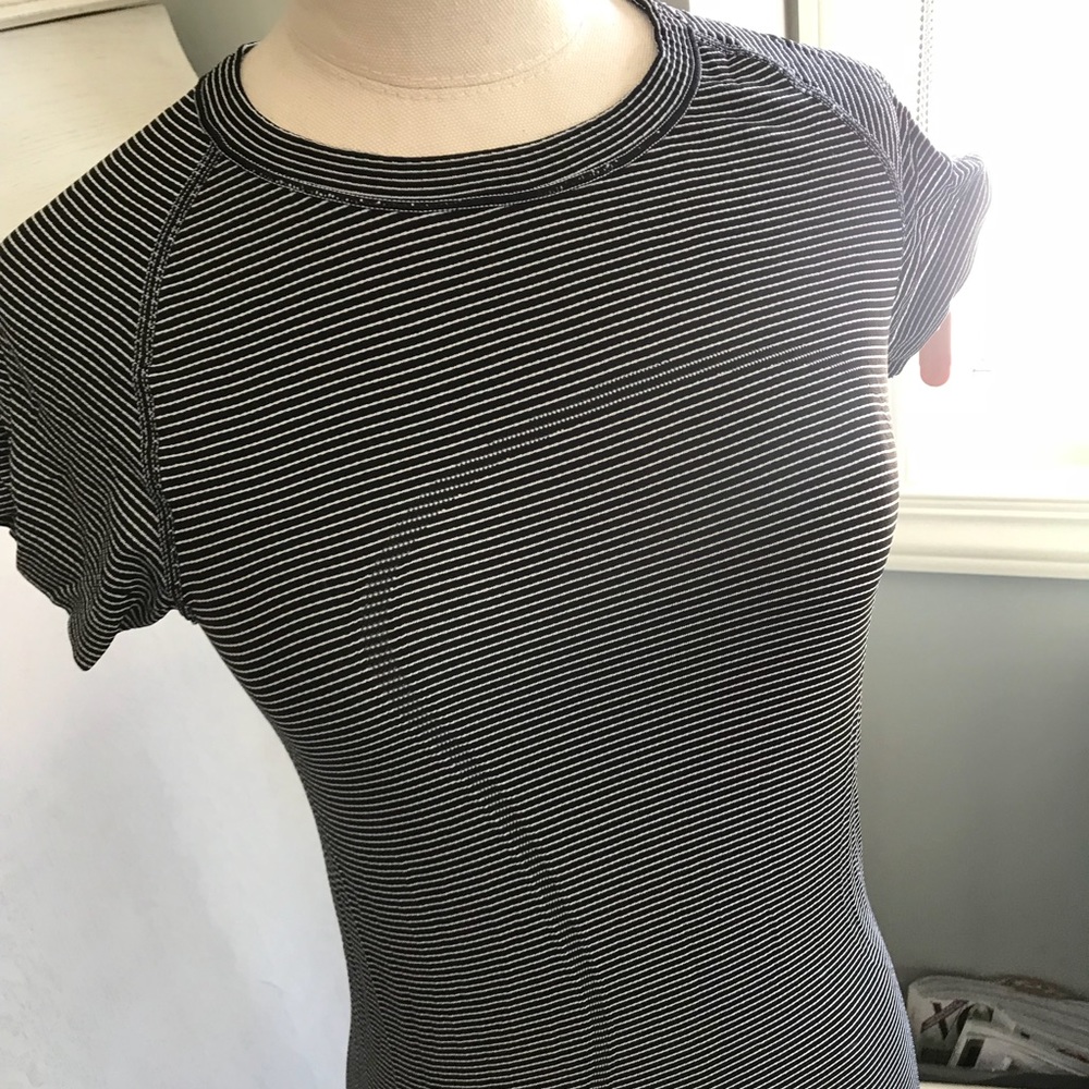Lululemon Athletic T-shirt